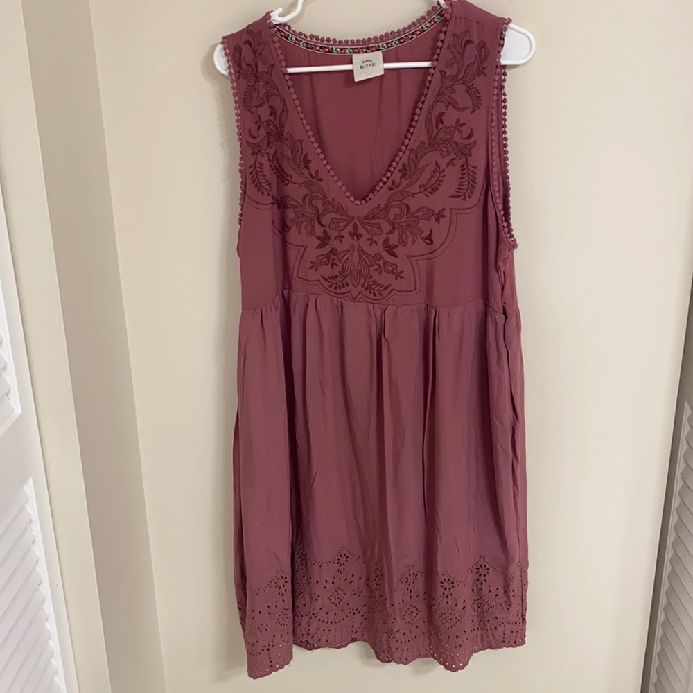 Knox Rose embroidered Dress!